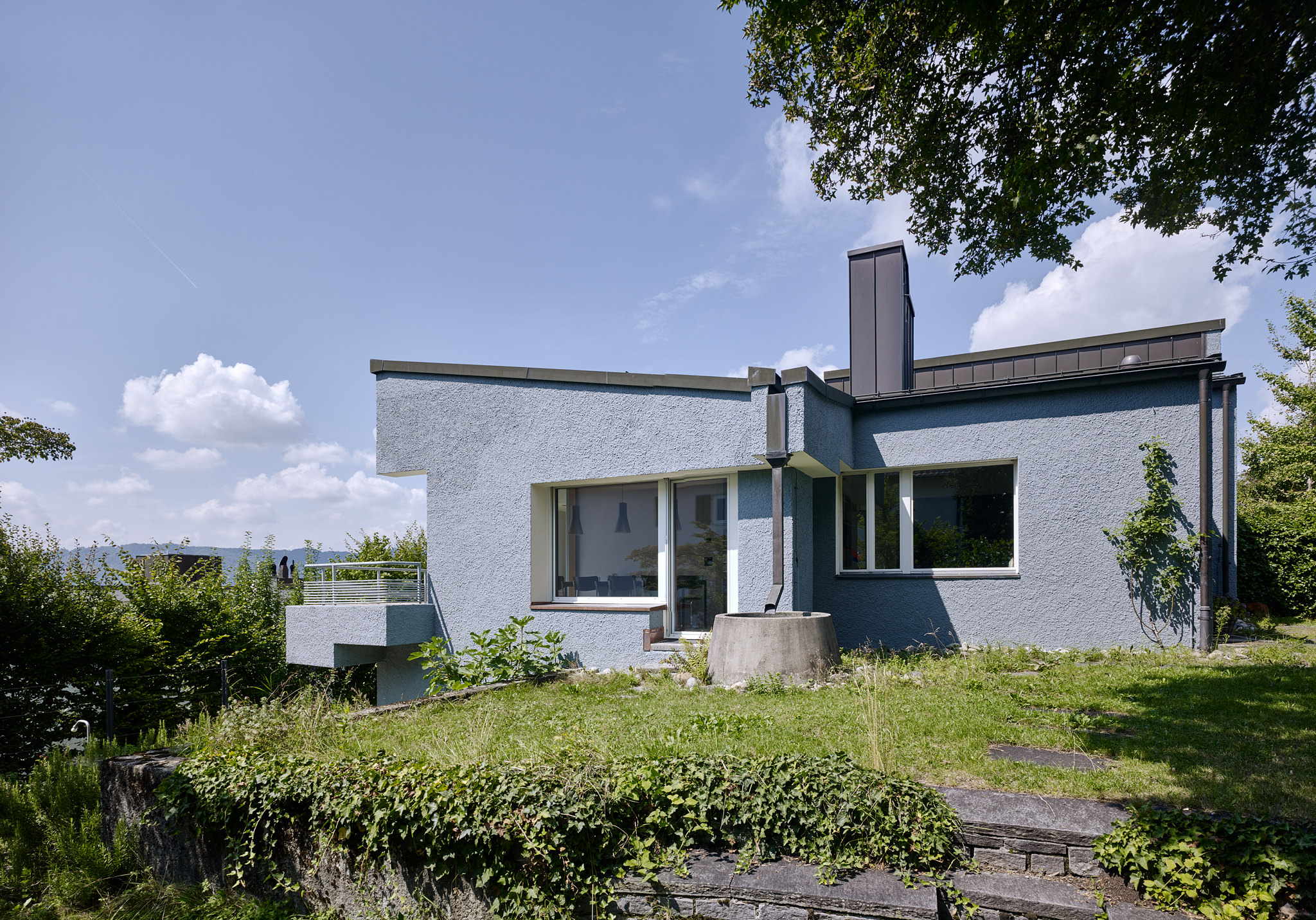 E15560 Alpa 052629p SCREEN